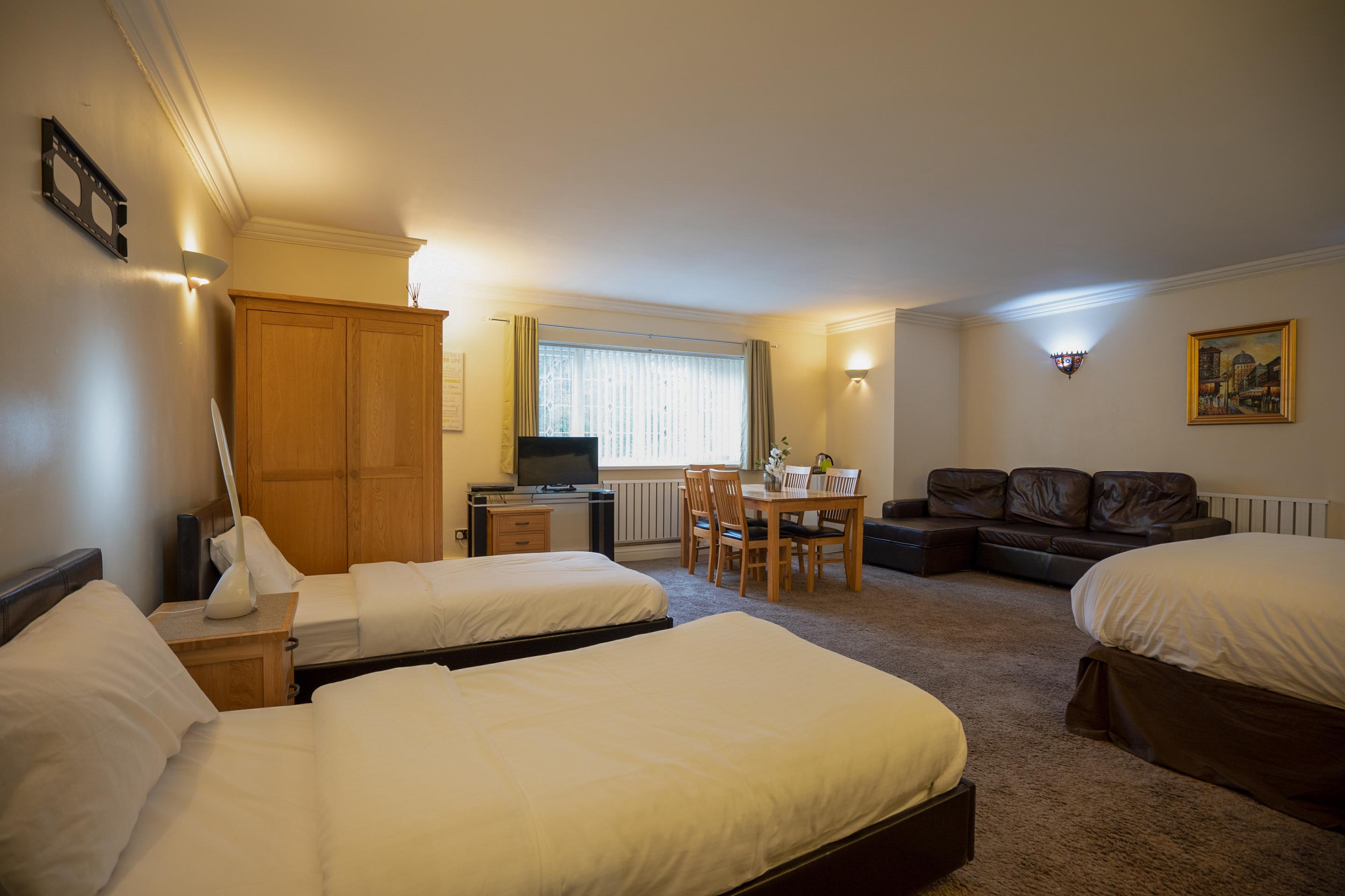Ringway Oyo Oakcroft Guest House Manchester Airport מראה חיצוני תמונה