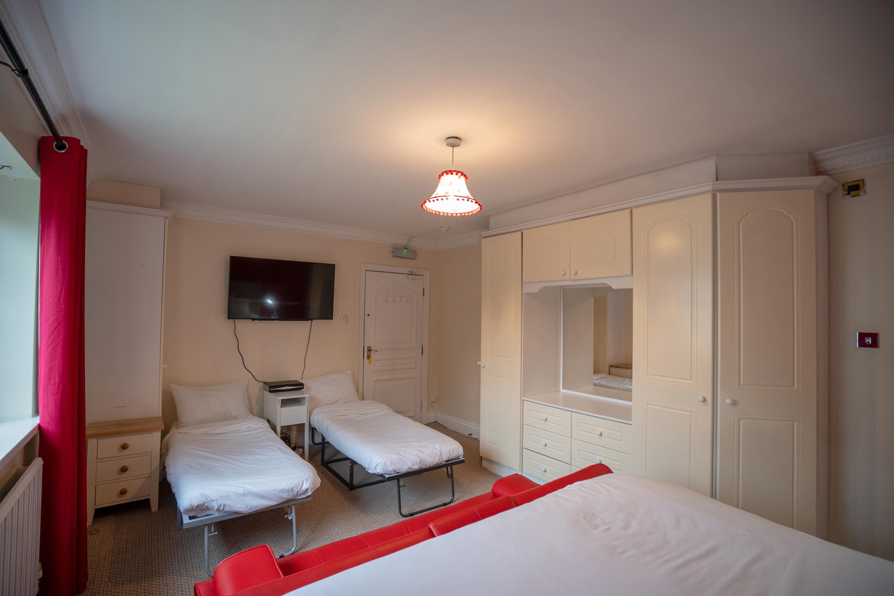 Ringway Oyo Oakcroft Guest House Manchester Airport מראה חיצוני תמונה
