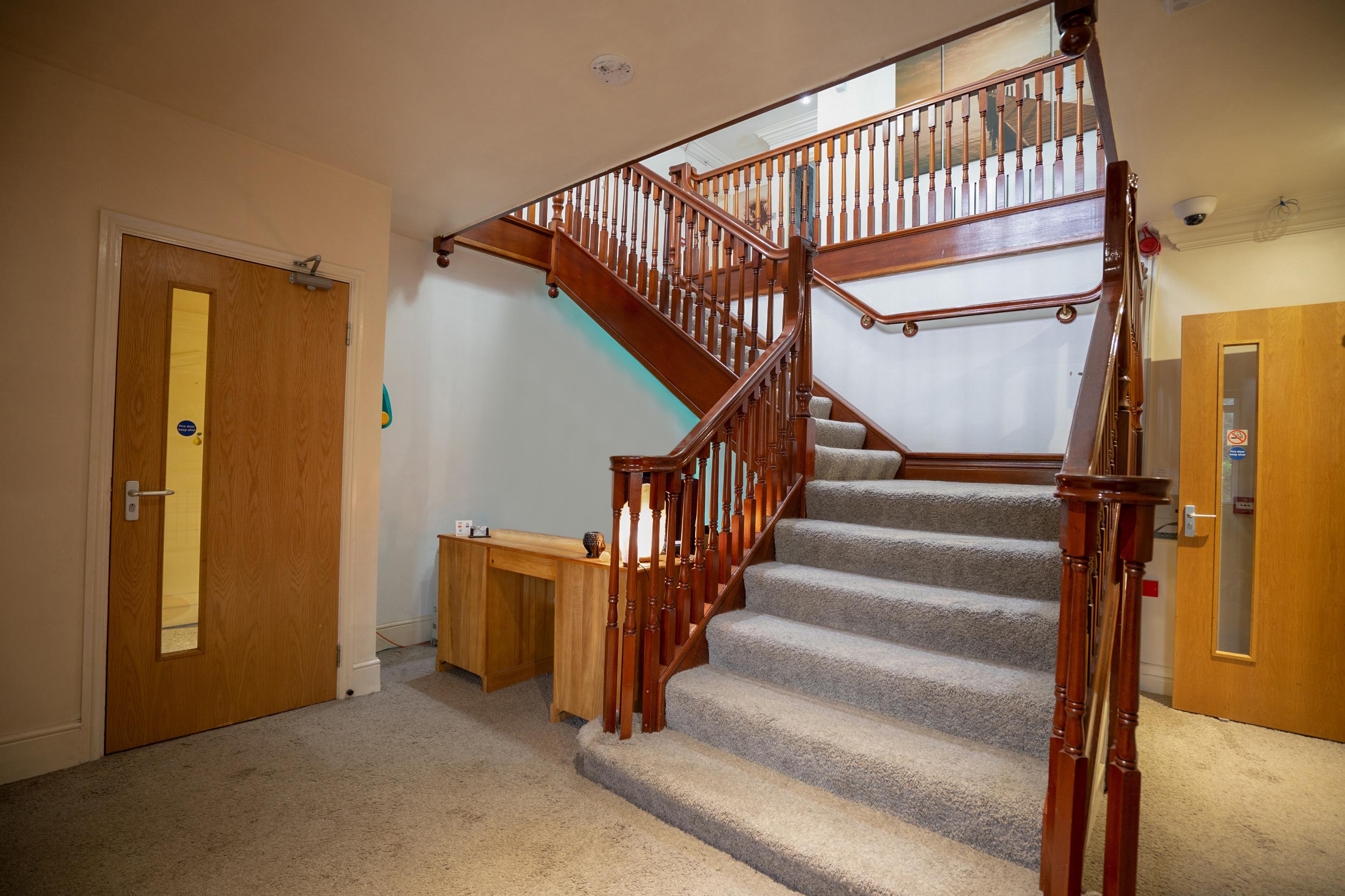 Ringway Oyo Oakcroft Guest House Manchester Airport מראה חיצוני תמונה